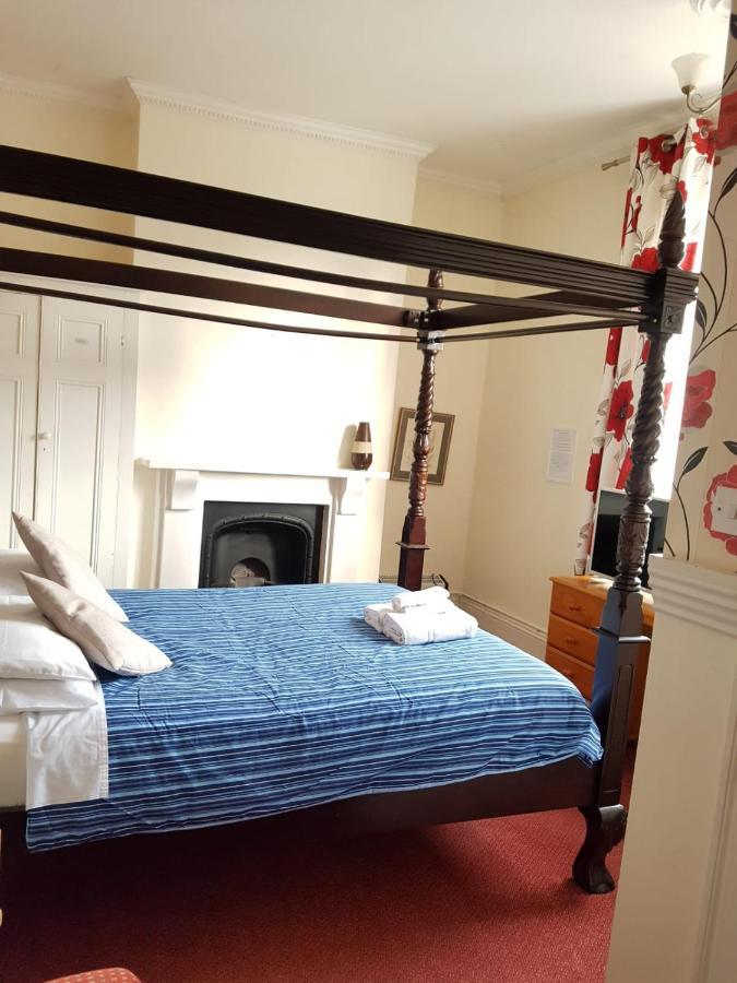 The Lismore Hotel Bicester Room photo